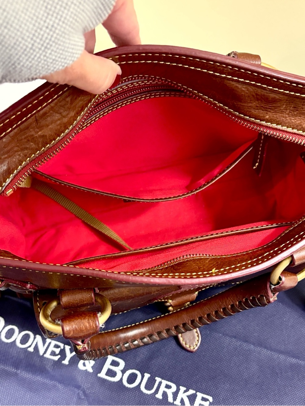 Dooney & Bourke | Florentine Medium Pocket Satchel - Picture 11 of 14